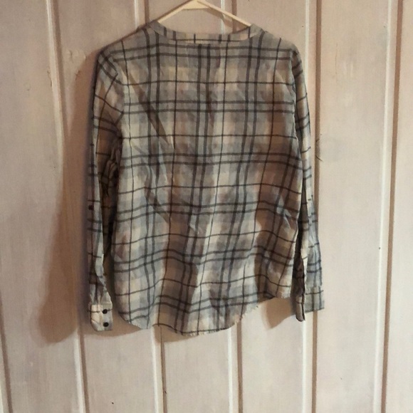 cute plaid shirt - Picture 3 of 3